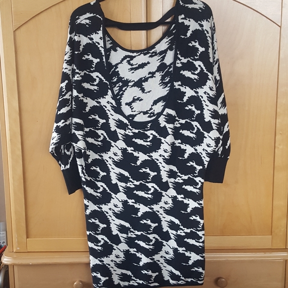 Houndstooth backless sweater dress betsey johnson - Picture 2 of 7